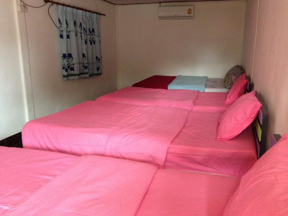 Areeya Resort Watthana Nakhon Экстерьер фото